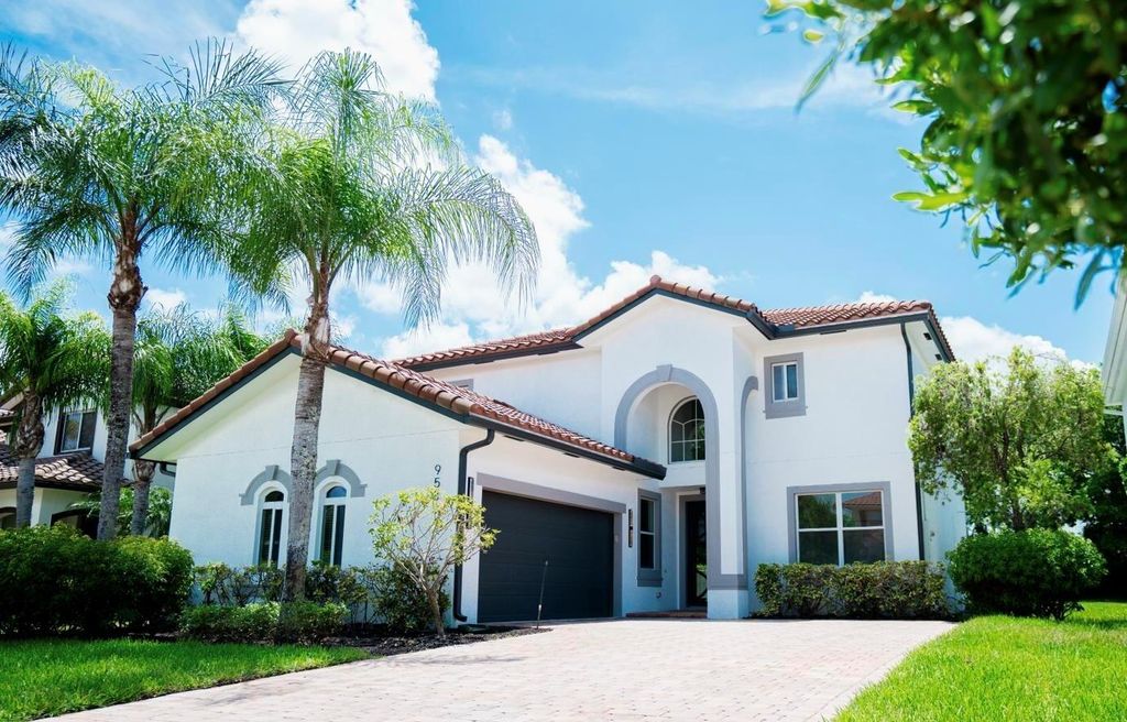 Photo of 9581 Cobblestone Creek Drive, Boynton Beach, FL 33472 (MLS # R11133995)