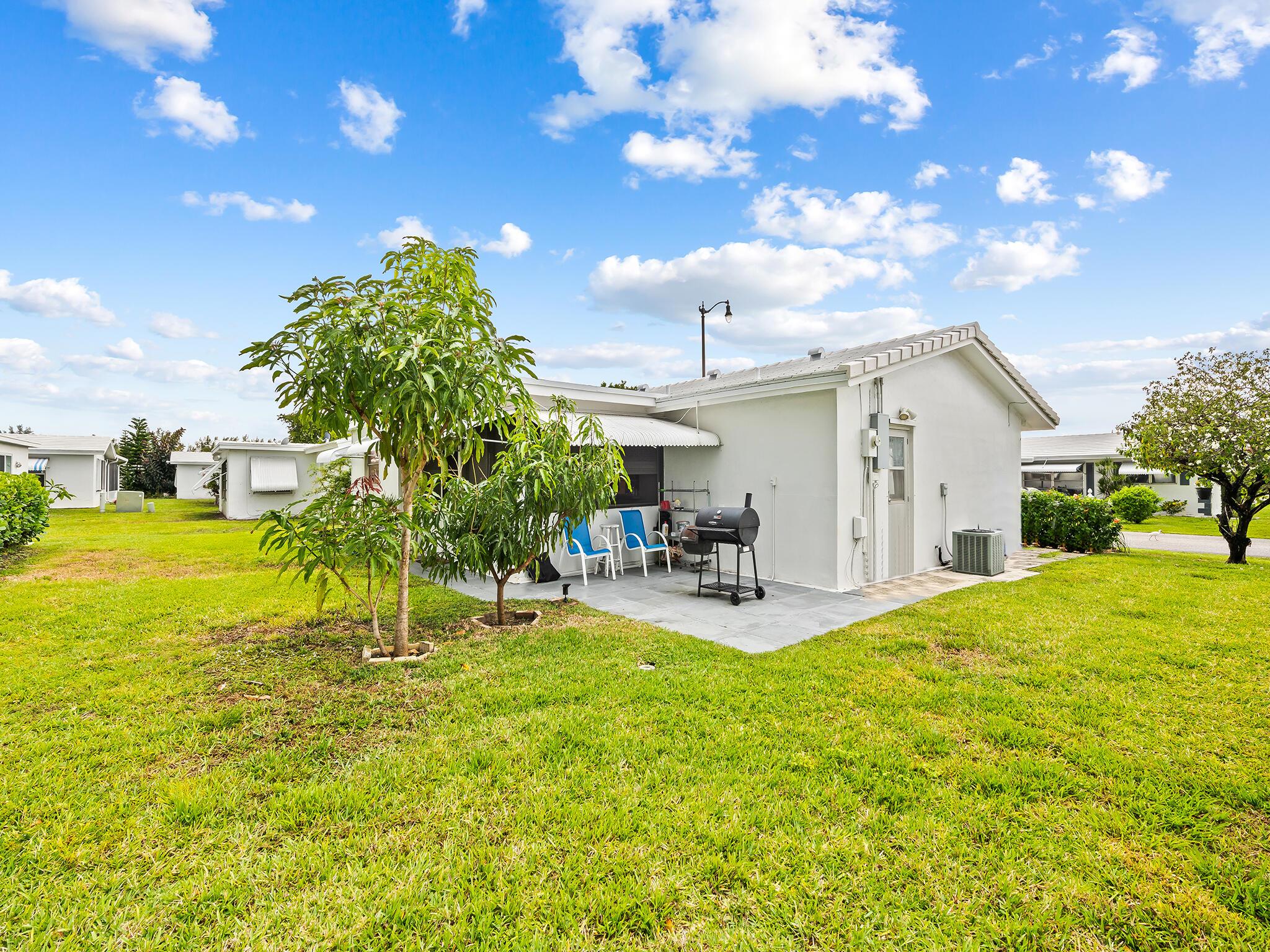210 NW 25th Court