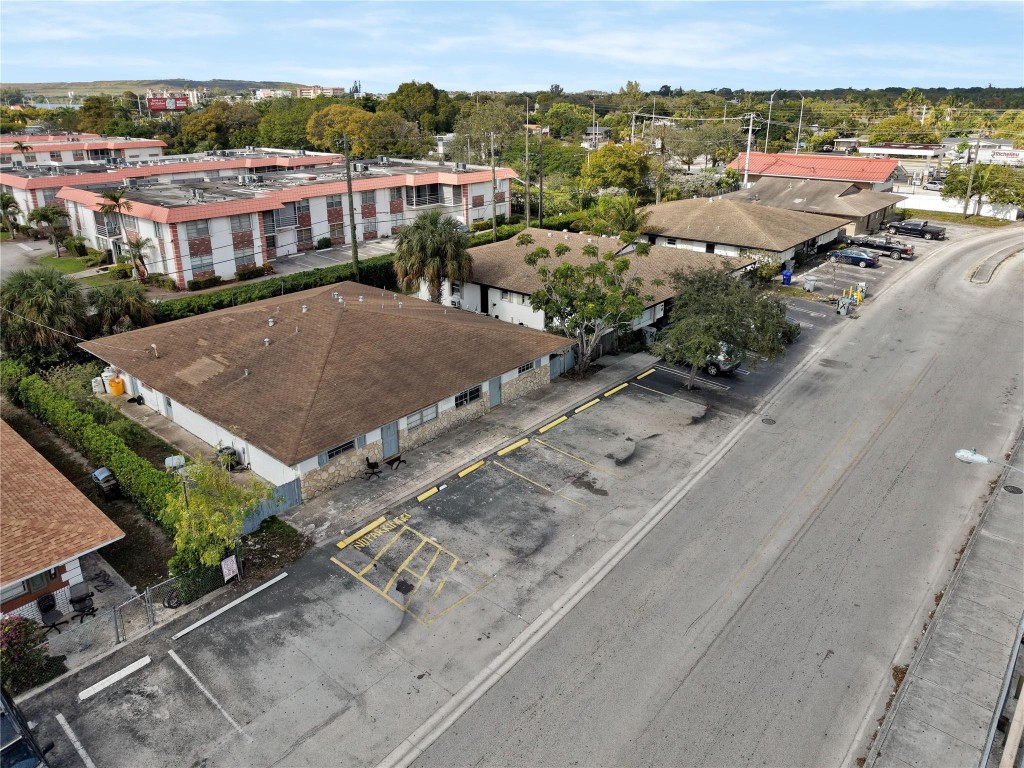 Loch Lomond Sec 1 56-39 B - Residential Lease