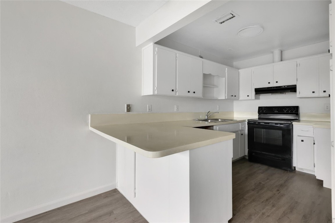 Loch Lomond Sec 1 56-39 B - Residential Lease