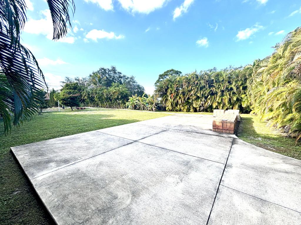 Port Saint Lucie - Land