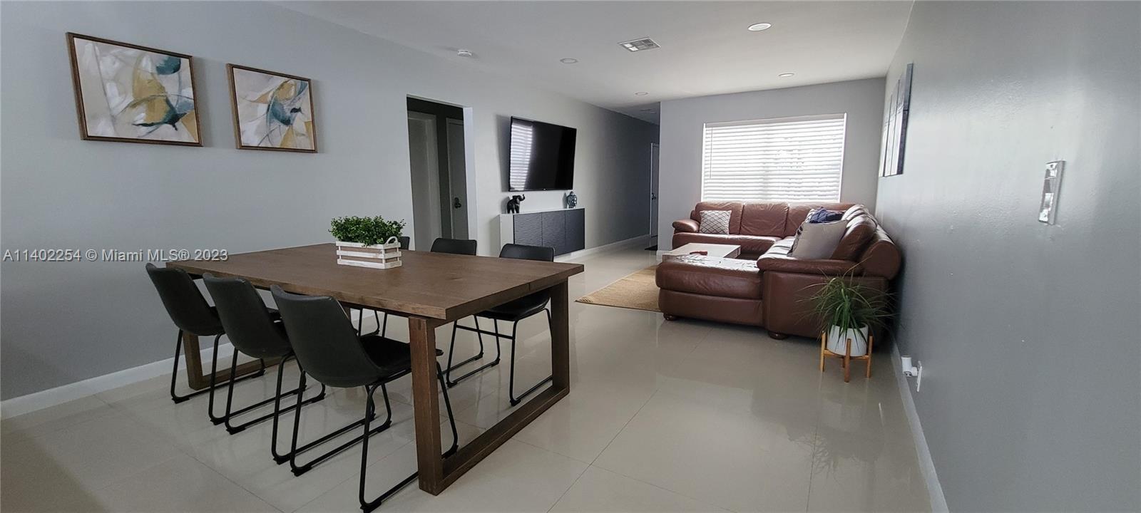 NEWMANS SURVEY - Residential Lease