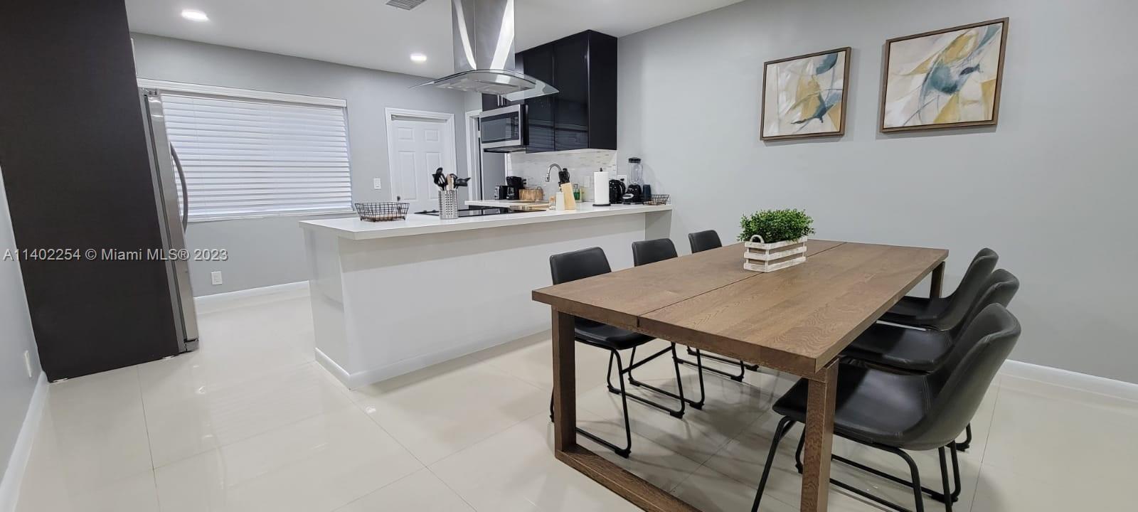 NEWMANS SURVEY - Residential Lease