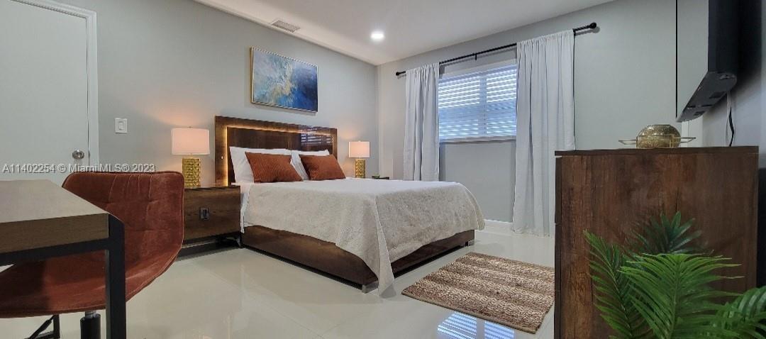 NEWMANS SURVEY - Residential Lease