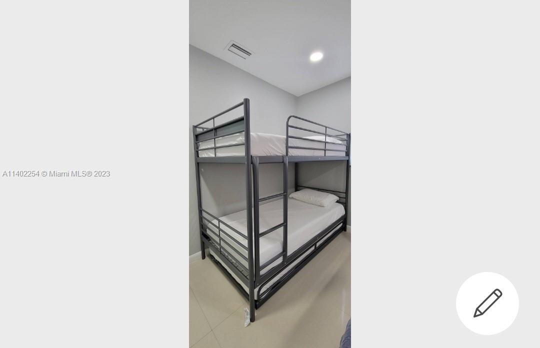 NEWMANS SURVEY - Residential Lease