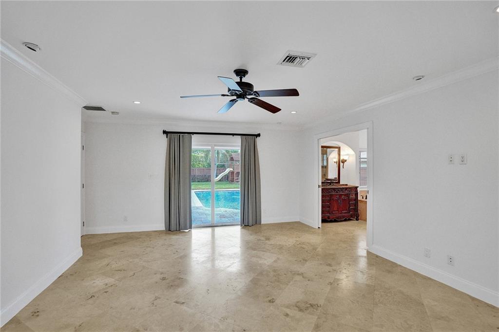 Coral Ridge Country Club - Residential