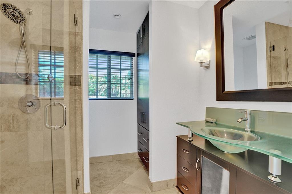 Coral Ridge Country Club - Residential