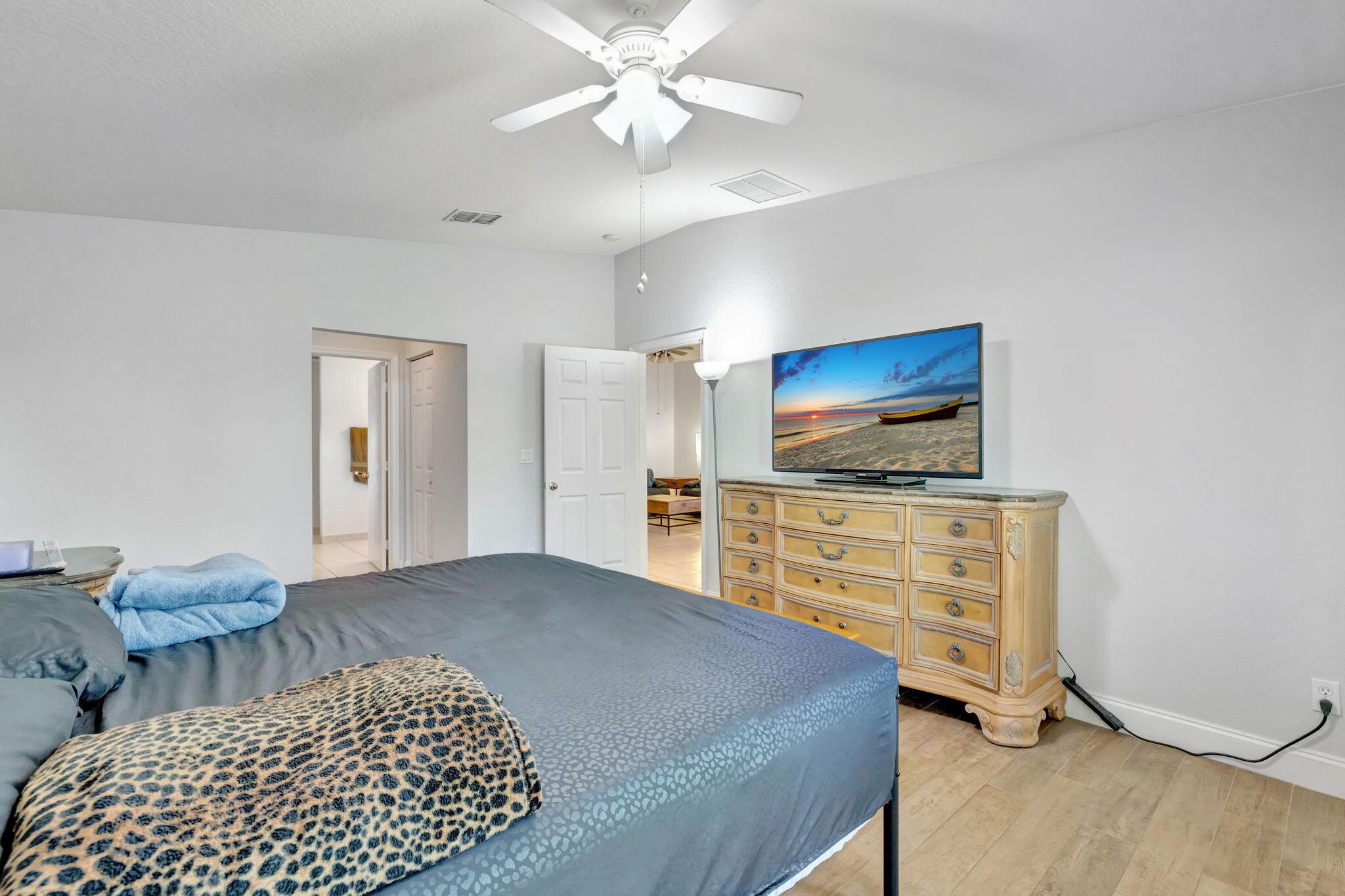 FOURTH  REPLAT OF PORTOFI - Residential