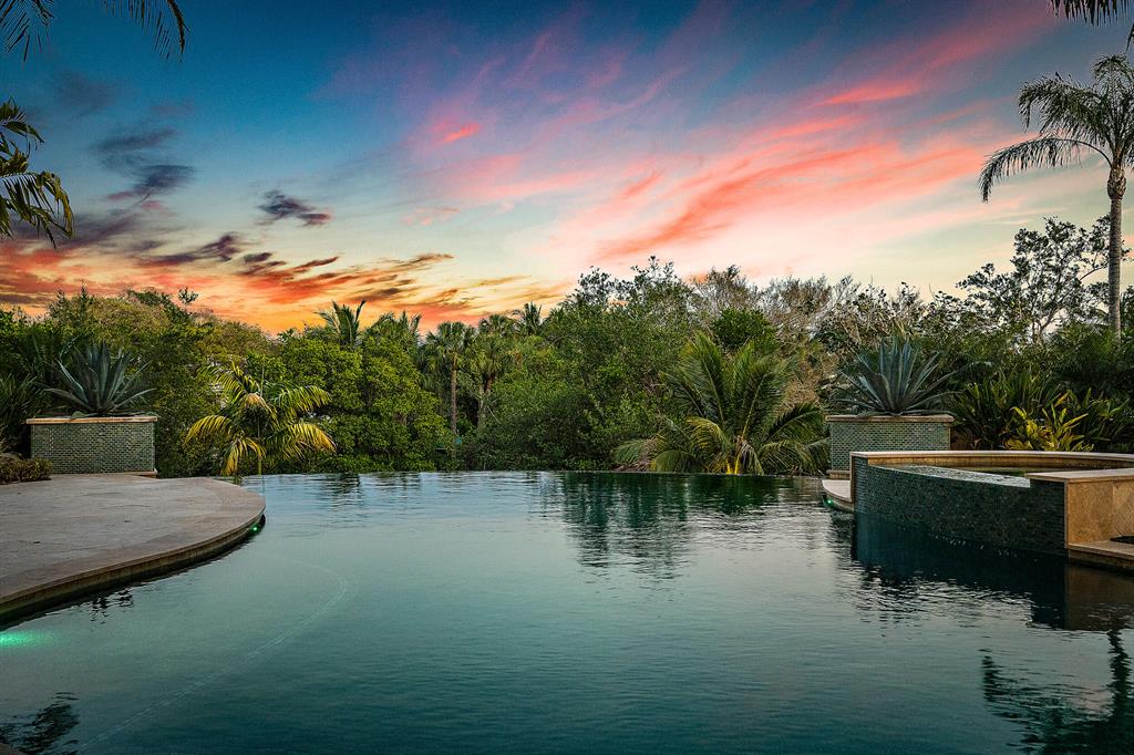 SEMINOLE LANDING - Residential