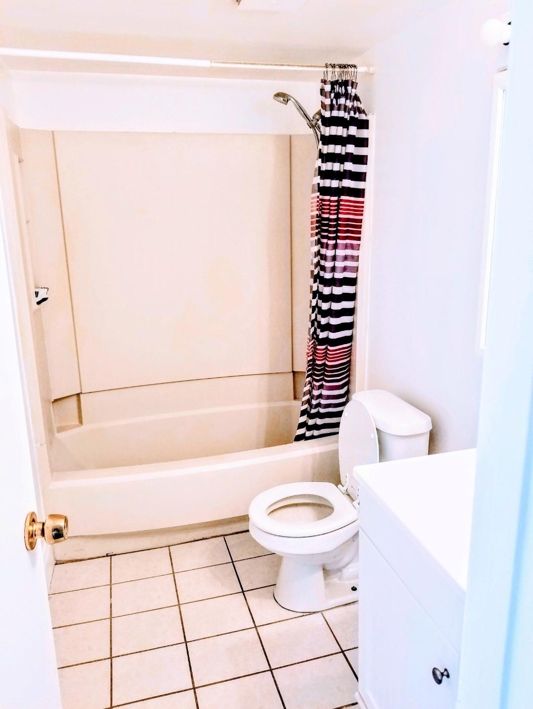 Village Townhouse-Pompano - Residential Lease