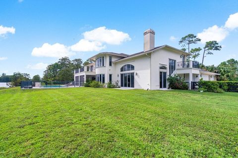 A home in Lake Worth