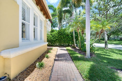 Tiny photo for 6679 NW 128TH Way, Parkland, FL 33076 (MLS # B26063686)