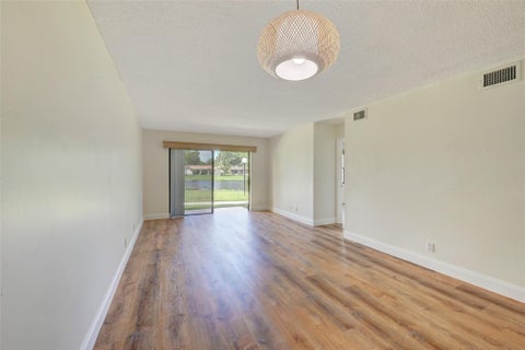 Featured picture for the property F10398620