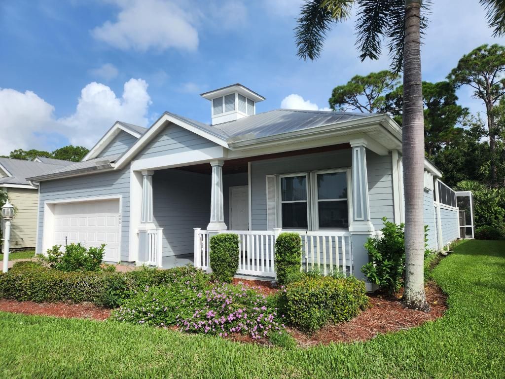 Photo of 600 NE Canoe Park Circle, Port Saint Lucie, FL 34983 (MLS # R11018549)