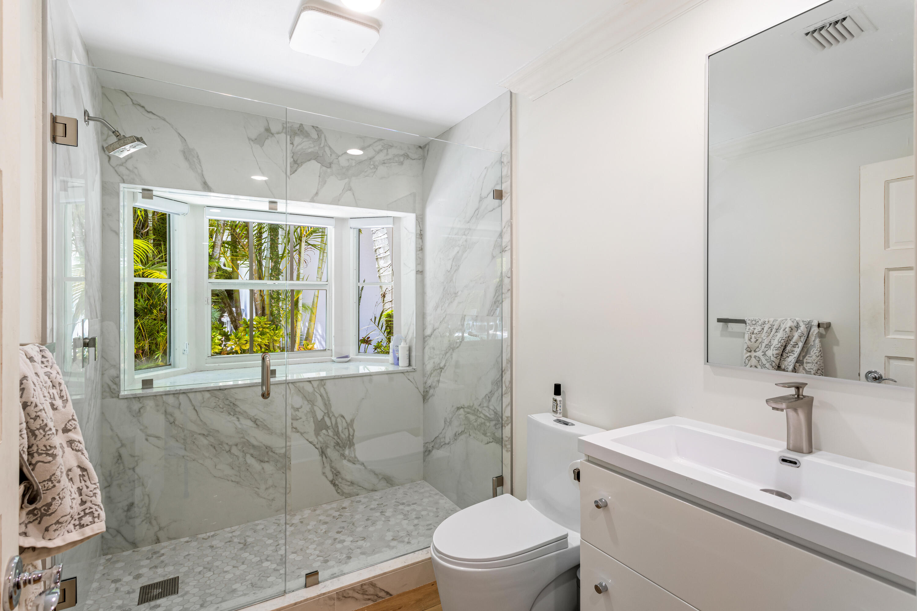 OLD FLORESTA , Adjacent (FLORESTA) - Residential