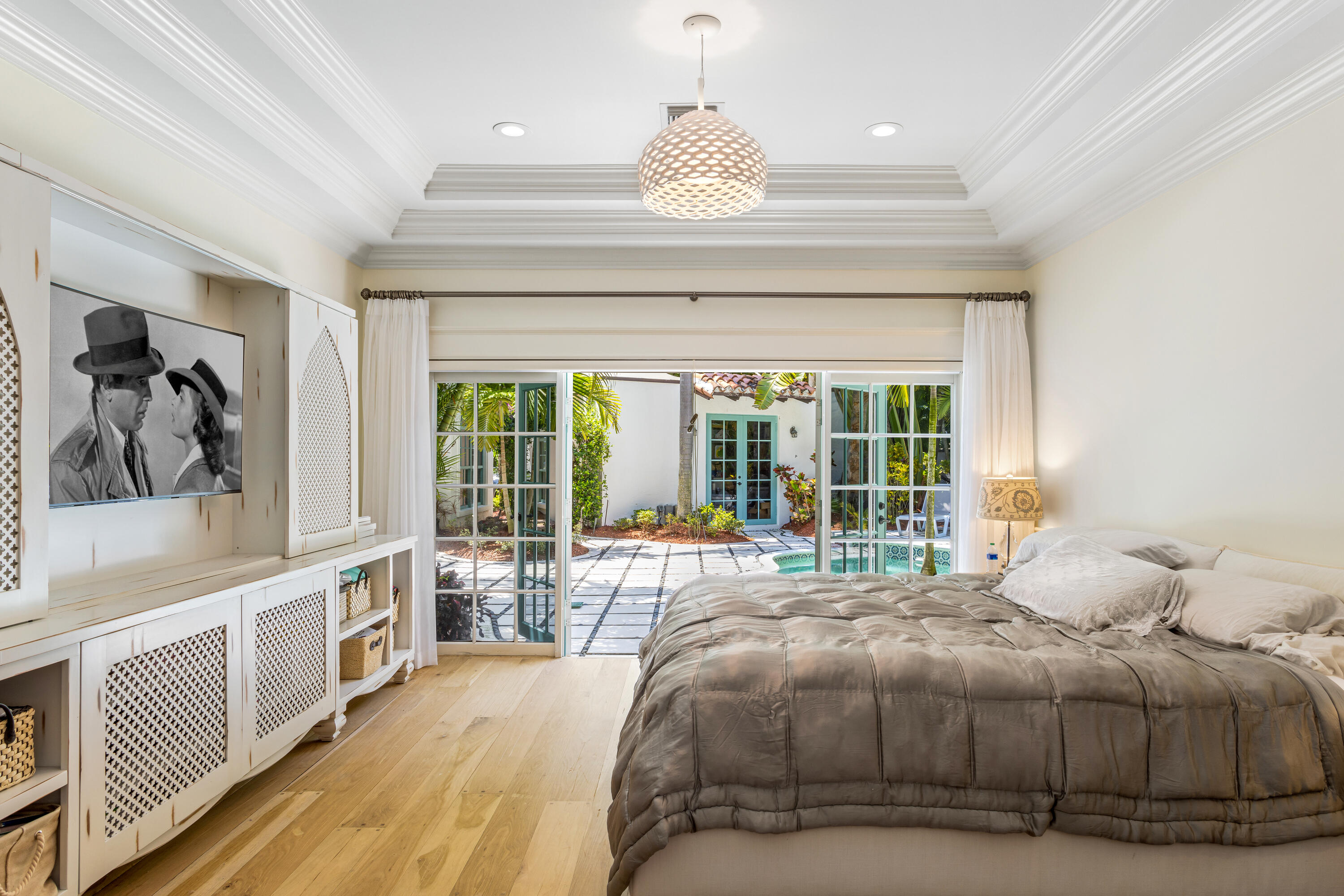 OLD FLORESTA , Adjacent (FLORESTA) - Residential