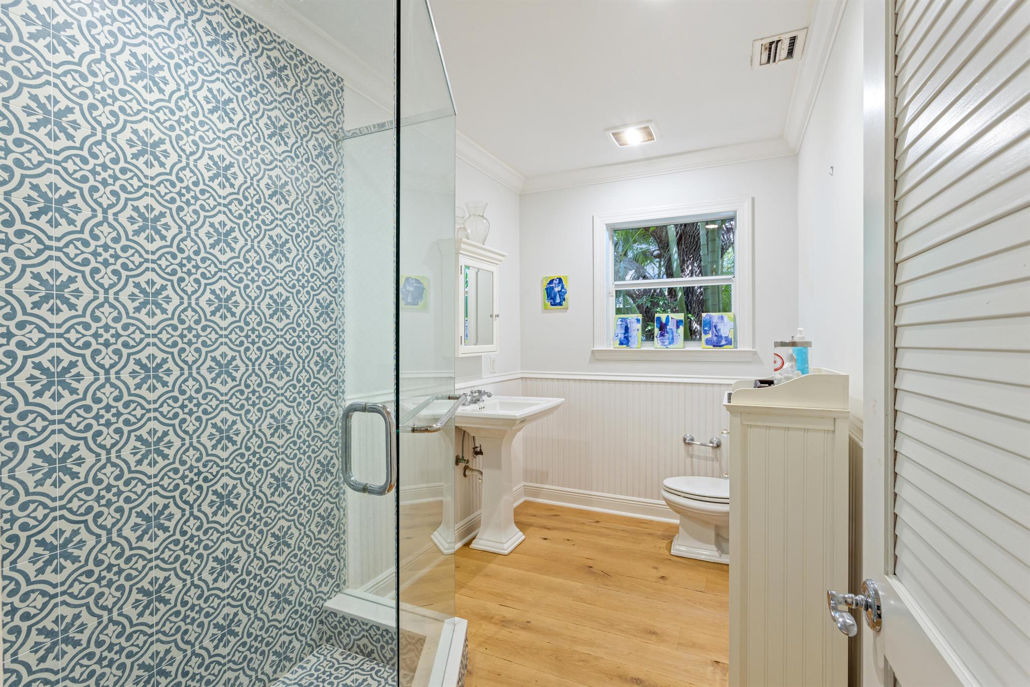 OLD FLORESTA , Adjacent ( - Residential