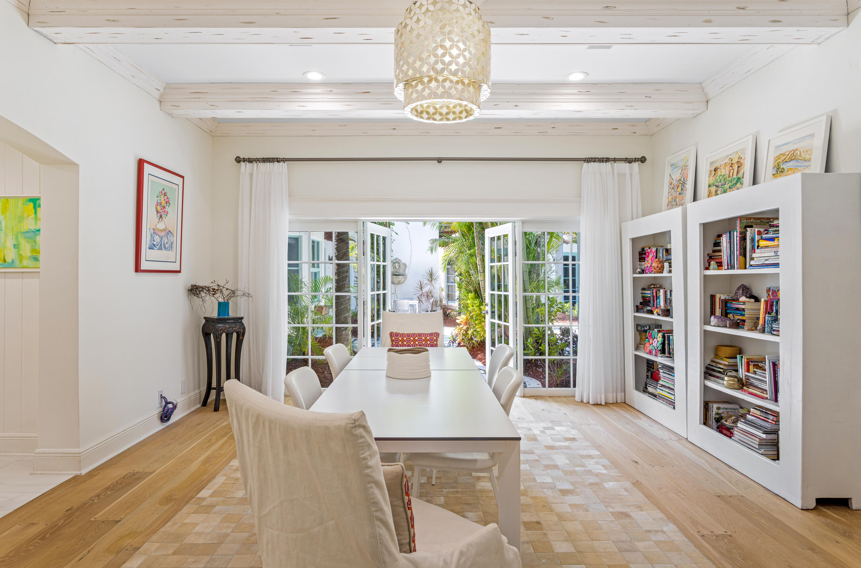 OLD FLORESTA , Adjacent (FLORESTA) - Residential