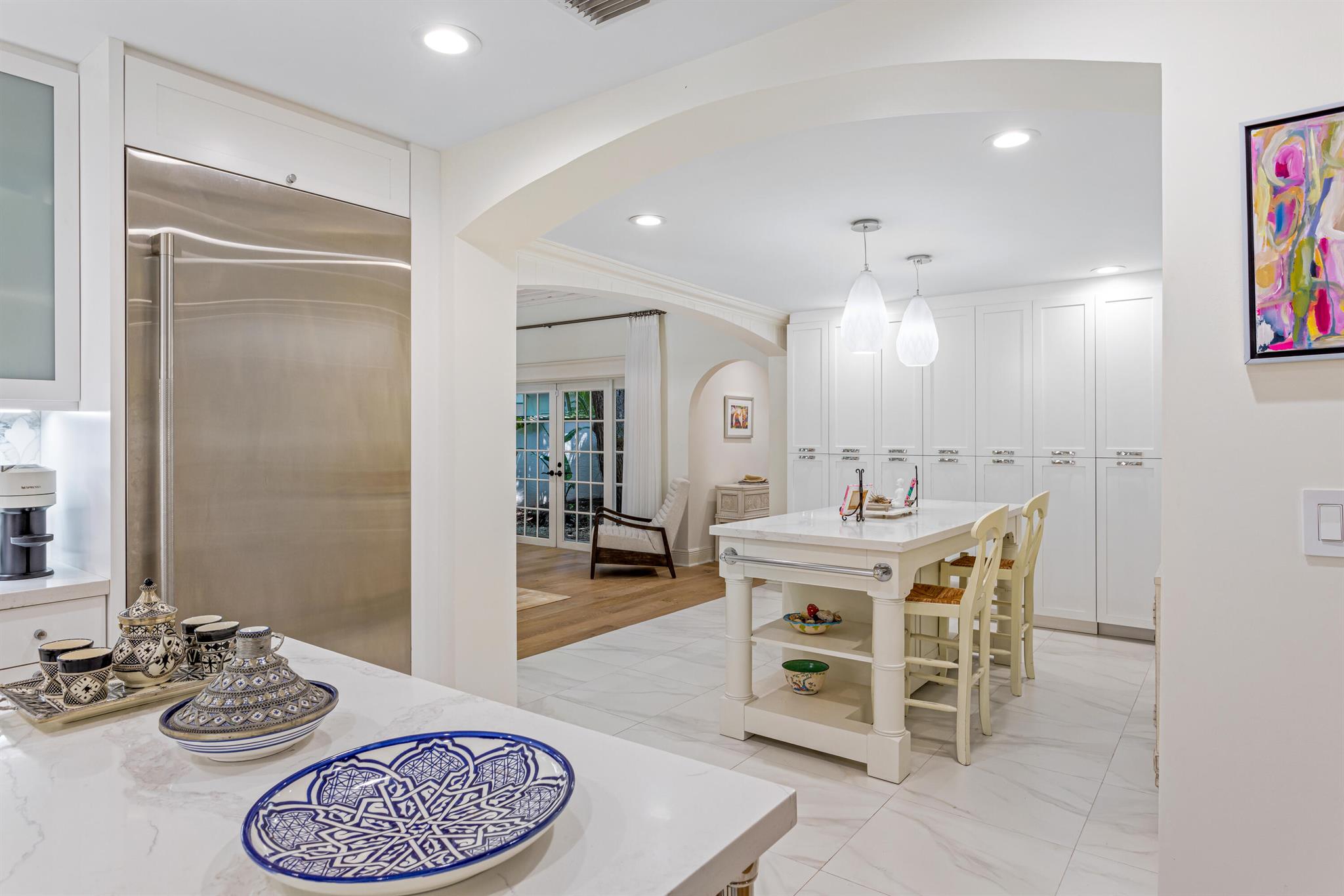 OLD FLORESTA , Adjacent ( - Residential