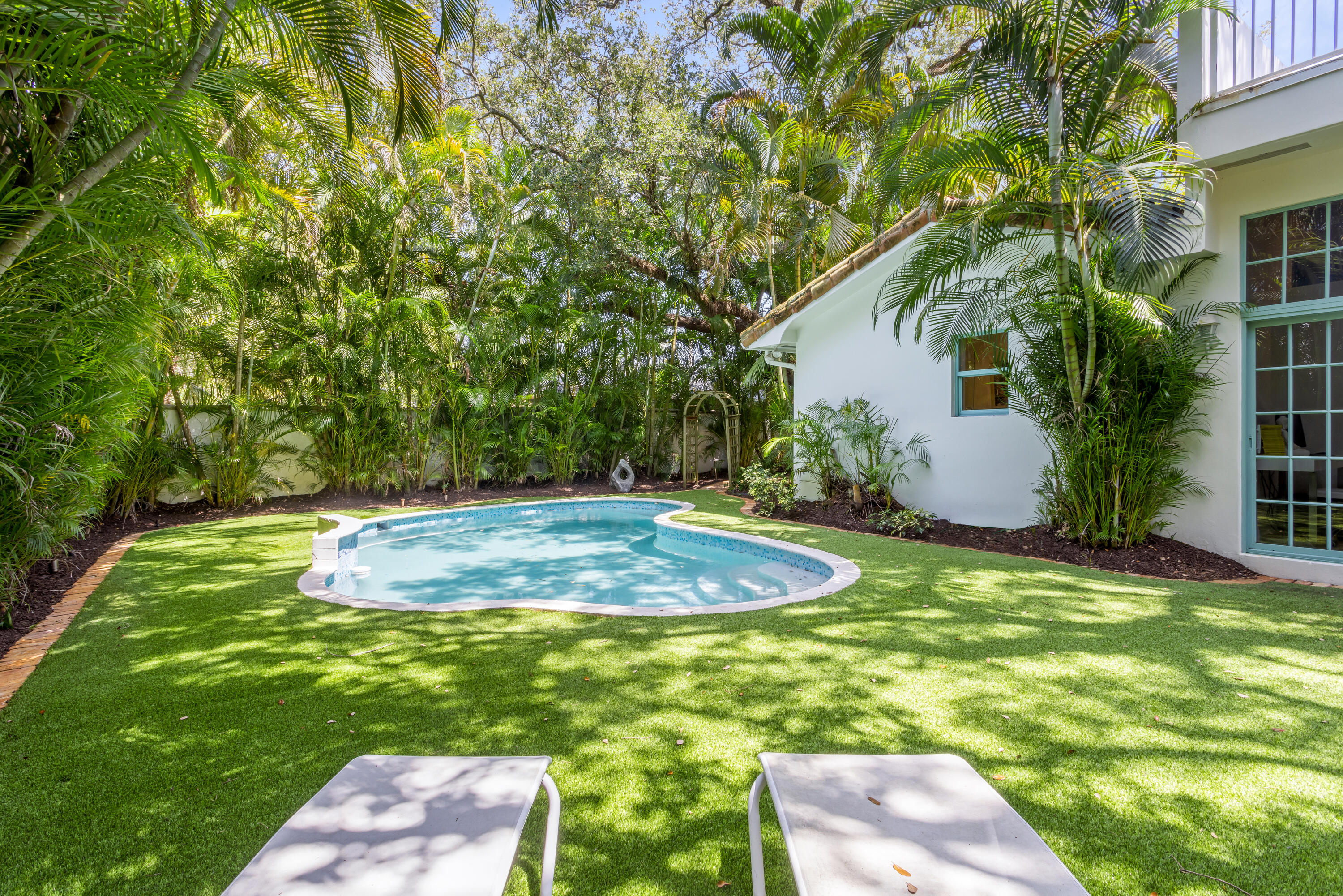 OLD FLORESTA , Adjacent (FLORESTA) - Residential