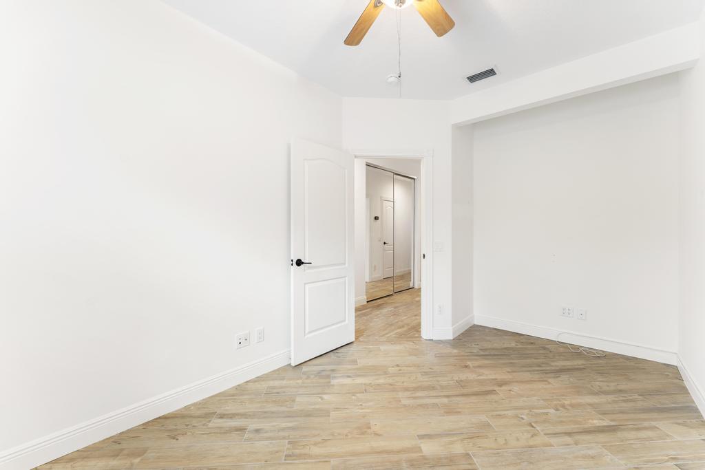 ISLAND AT ABACOA - Residential Lease