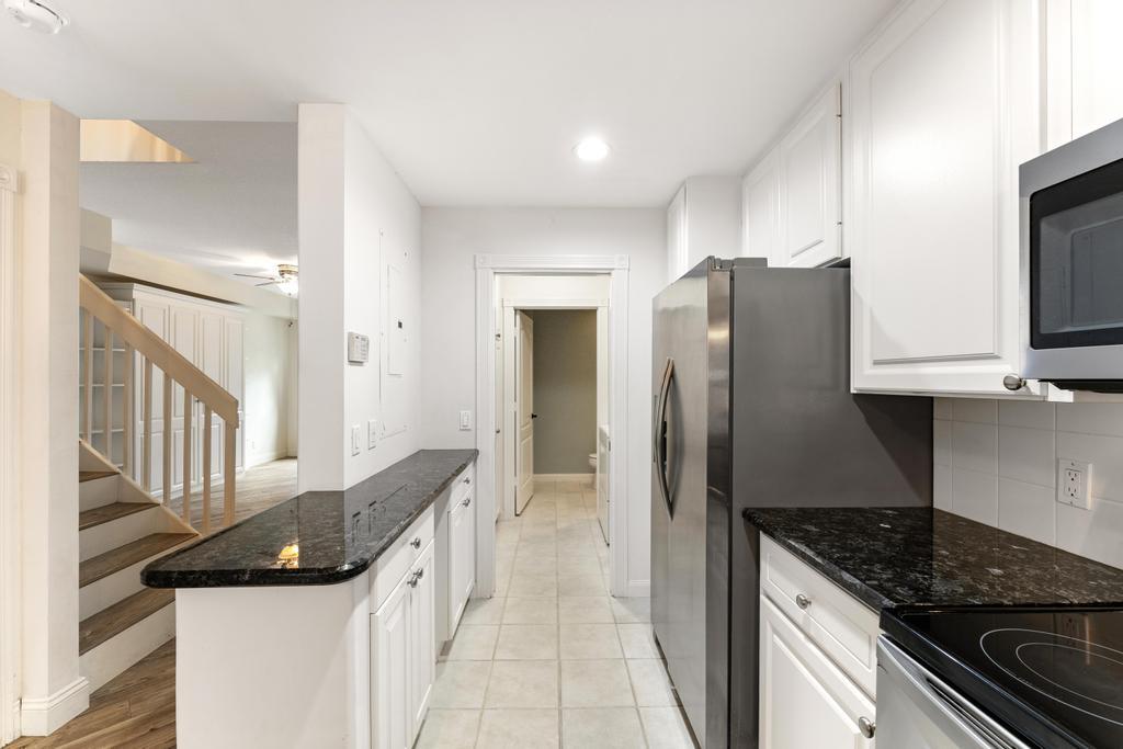 ISLAND AT ABACOA - Residential Lease