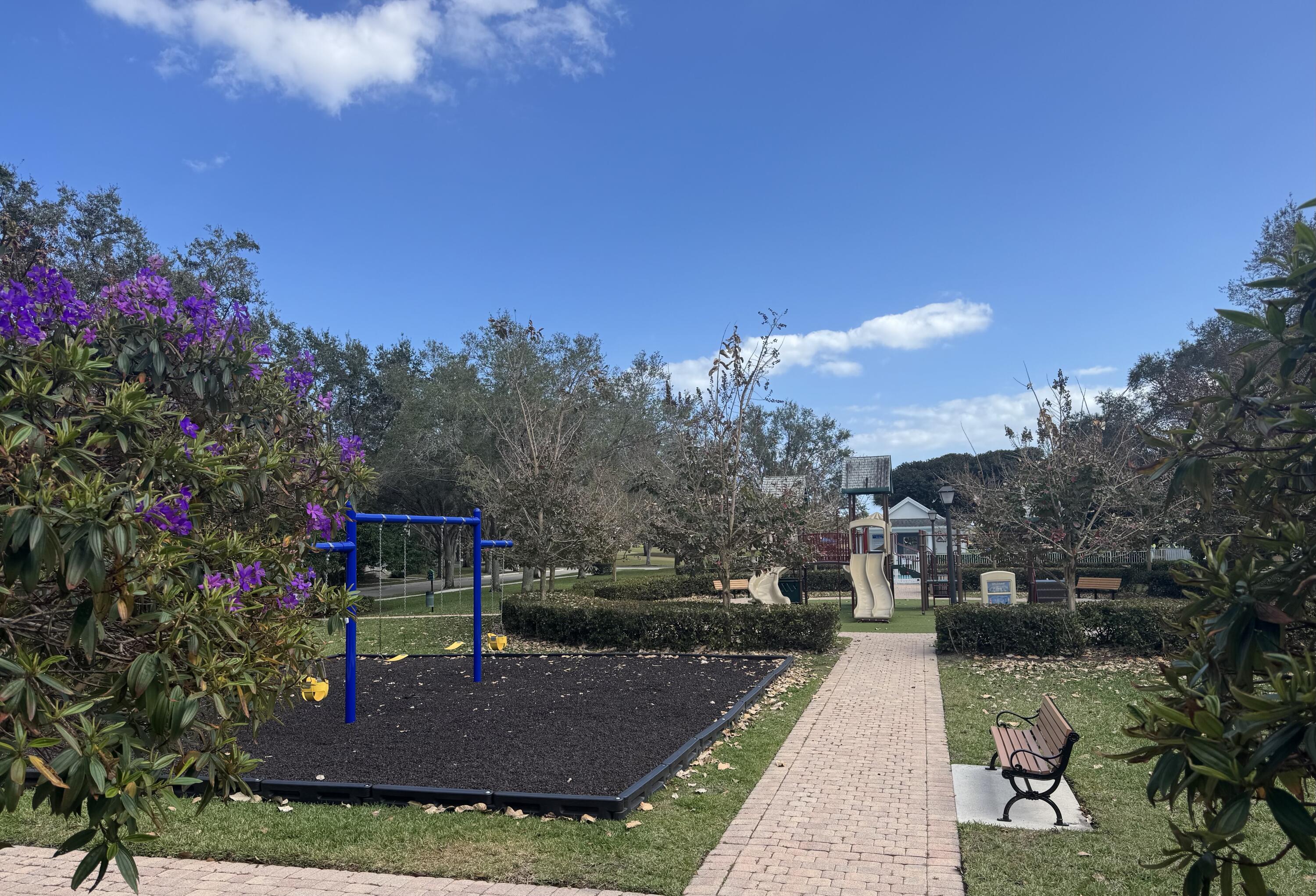 ISLAND AT ABACOA - Residential Lease