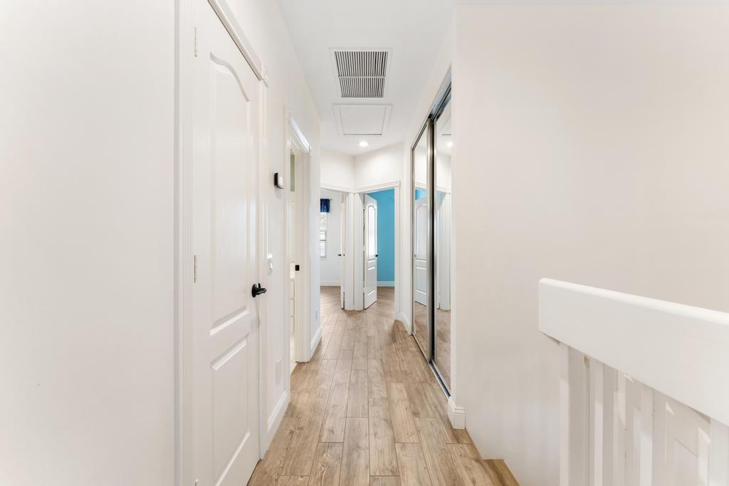 ISLAND AT ABACOA - Residential Lease