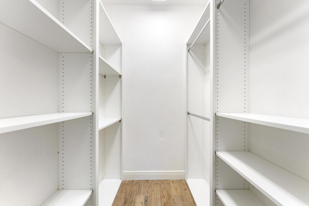 ISLAND AT ABACOA - Residential Lease