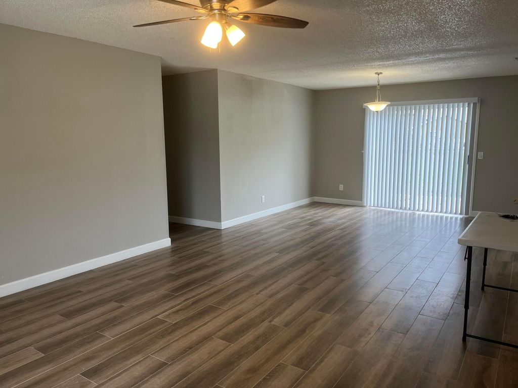 Photo of 2122 SE Heathwood Circle, Port Saint Lucie, FL 34952 (MLS # B26005130)