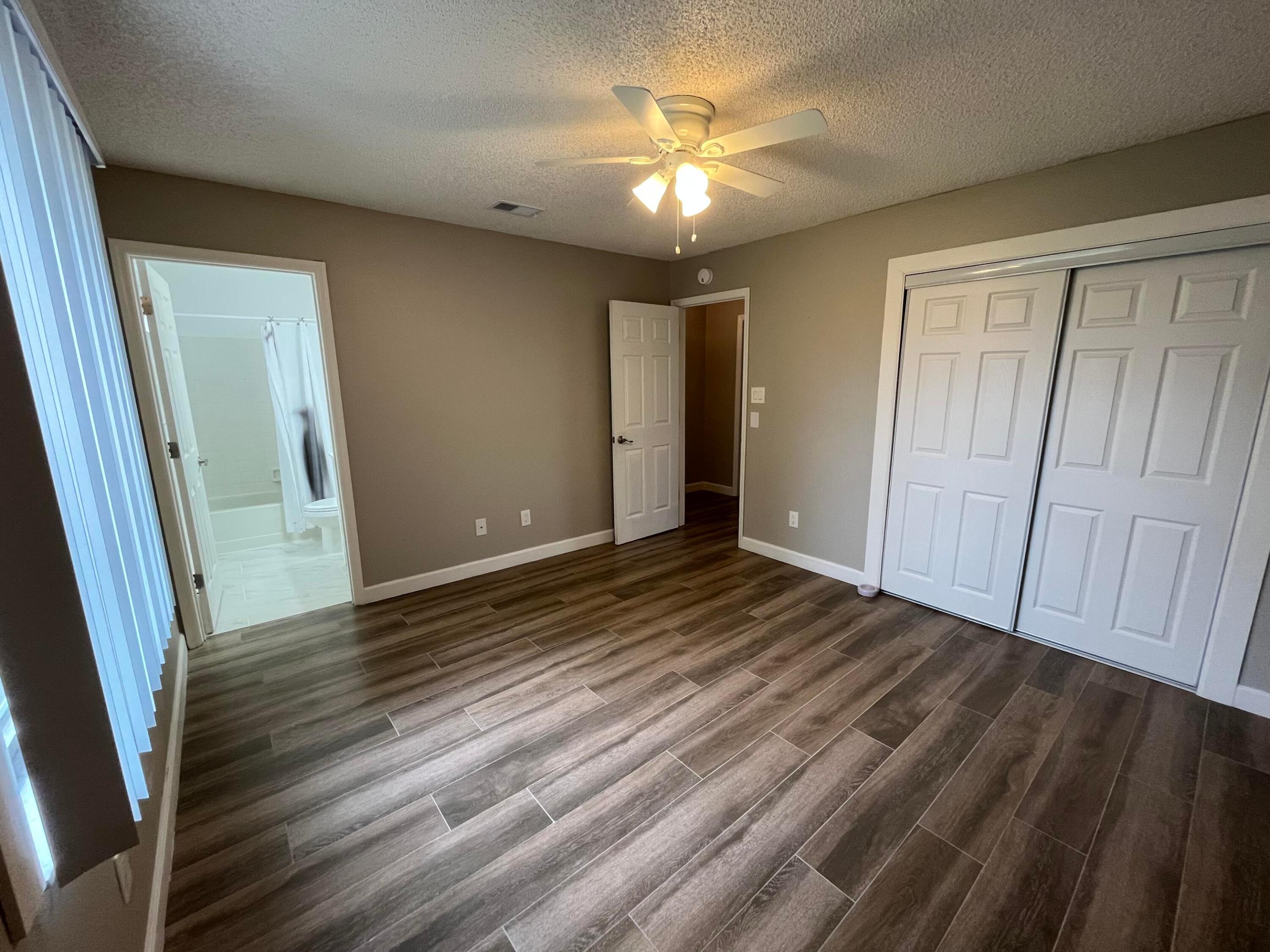 PORT ST LUCIE SECTION 40 - Residential