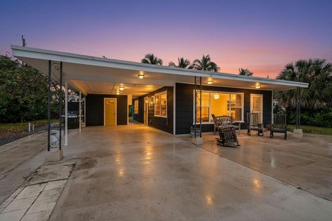 1881 Kathy Lane North Palm Beach FL 33408