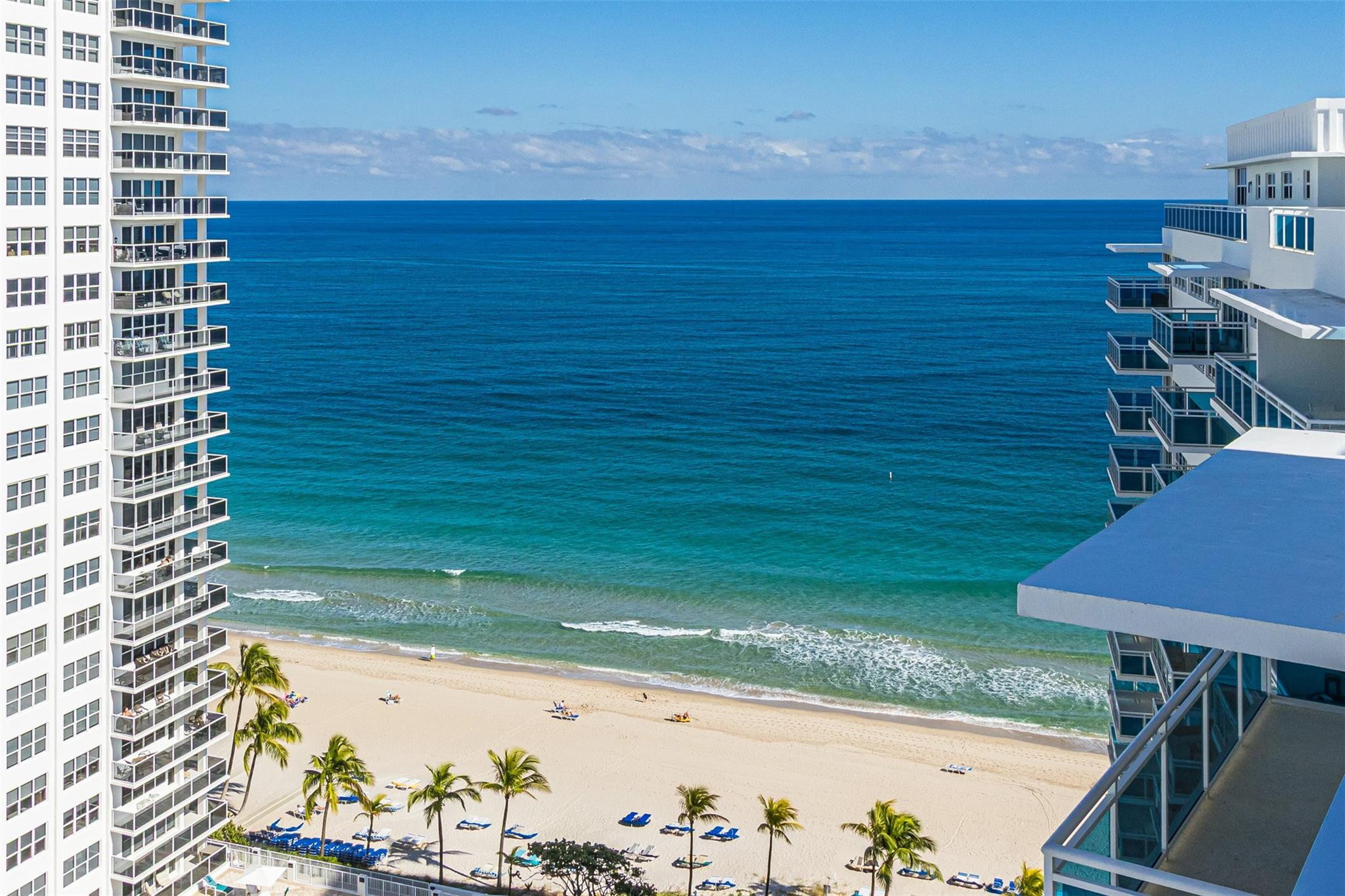 THE COMMODORE CONDOMINIUM - Residential