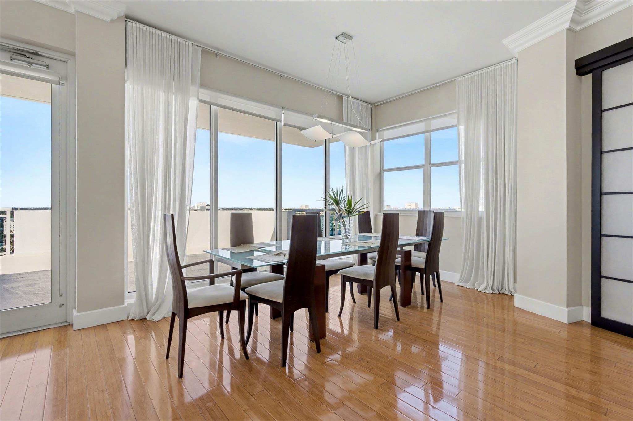 THE COMMODORE CONDOMINIUM - Residential