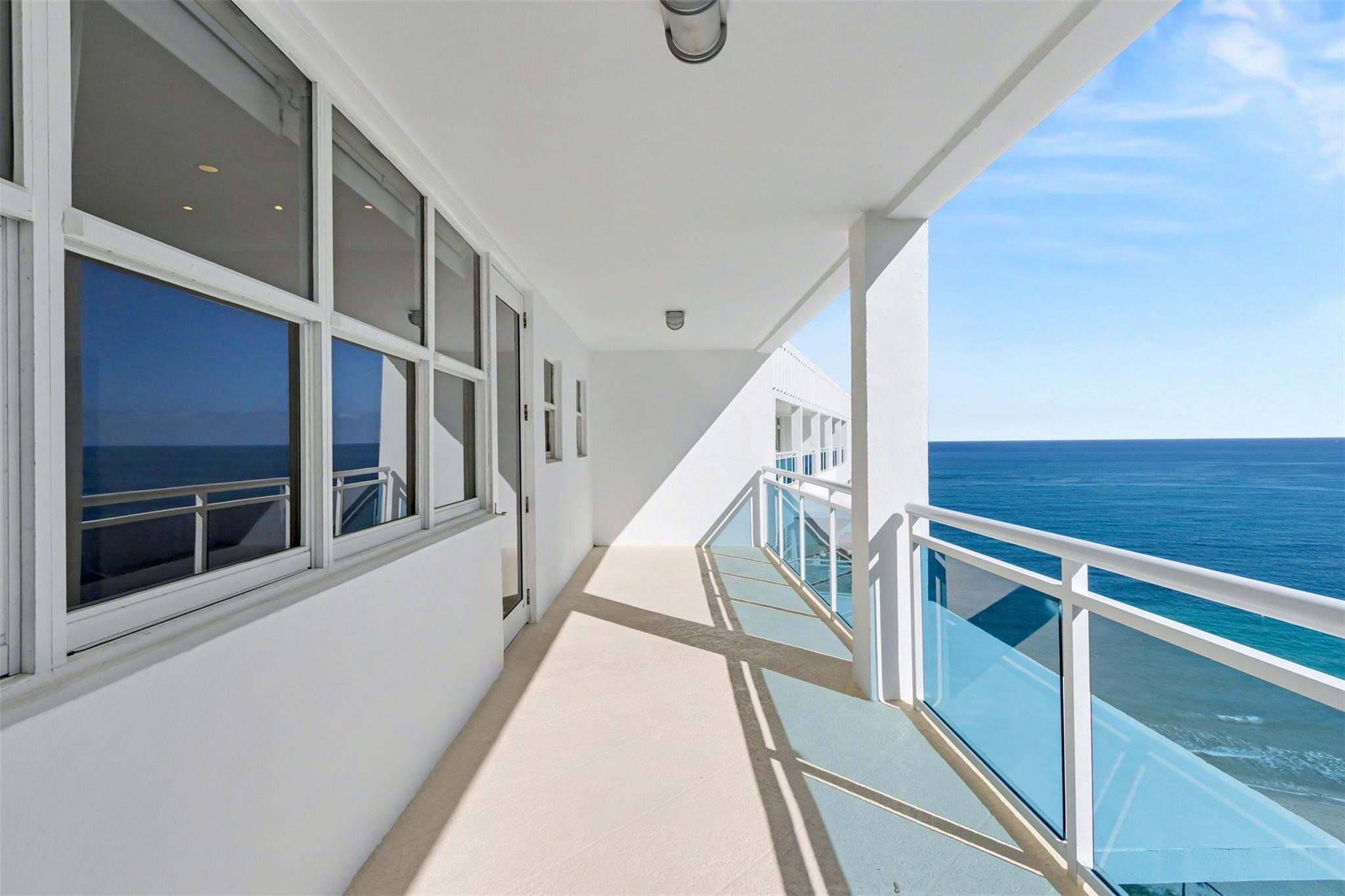 THE COMMODORE CONDOMINIUM - Residential