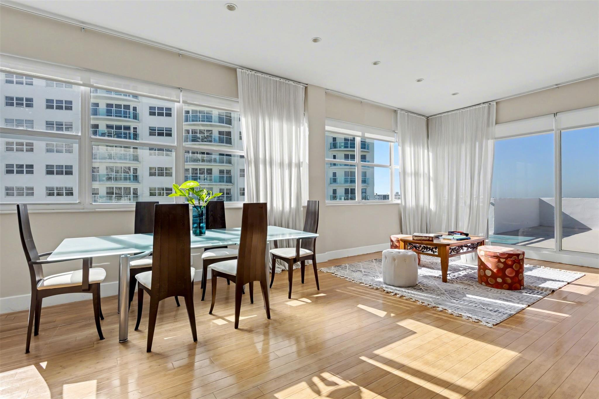 THE COMMODORE CONDOMINIUM - Residential