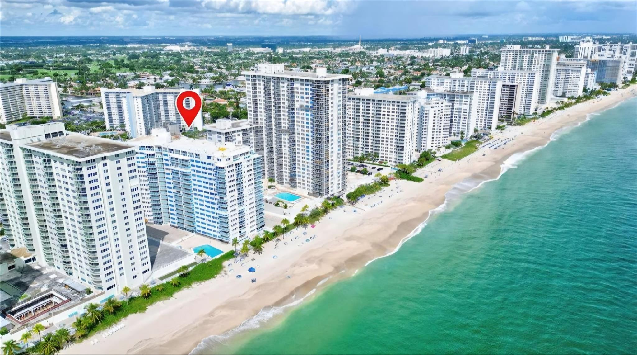 THE COMMODORE CONDOMINIUM - Residential