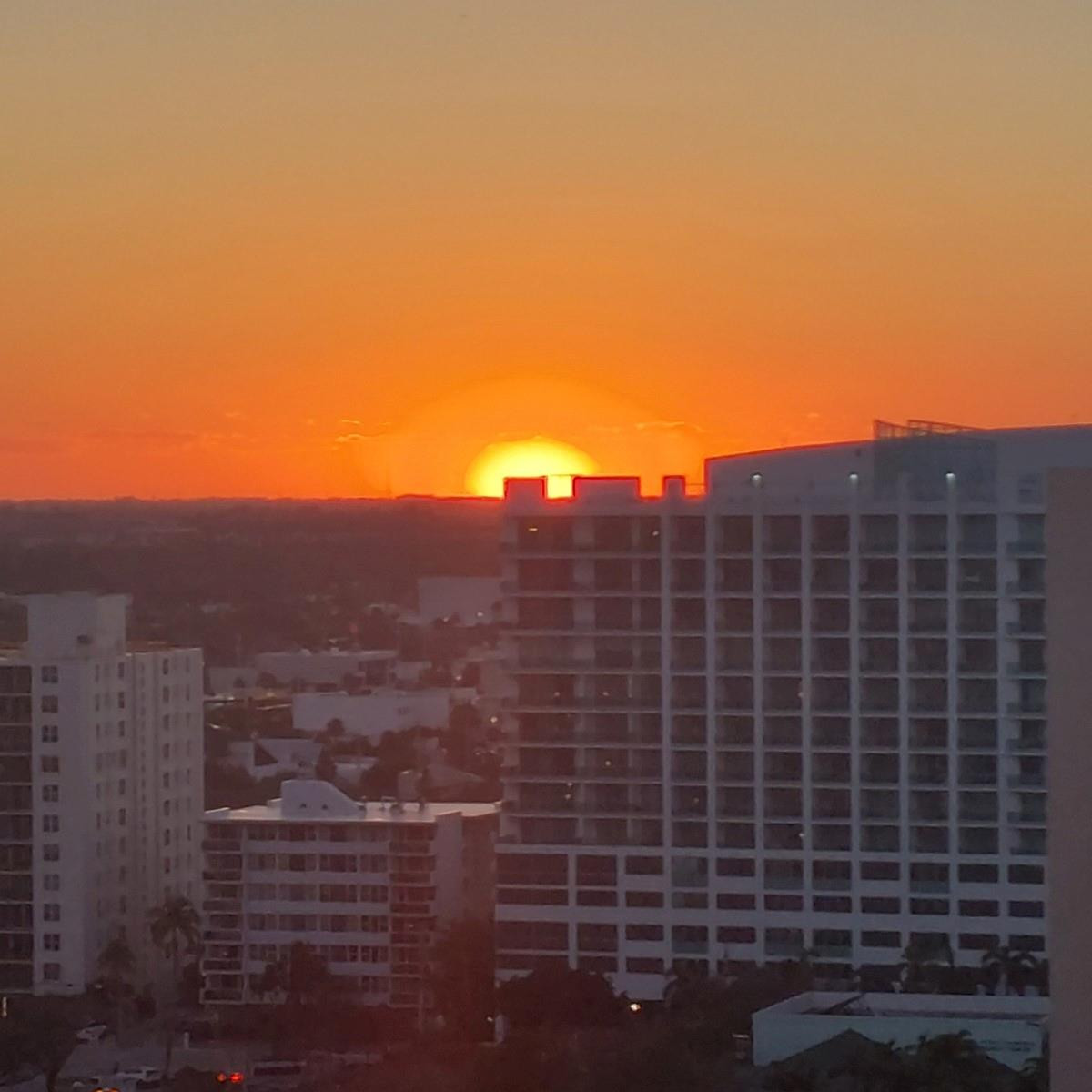 THE COMMODORE CONDOMINIUM - Residential