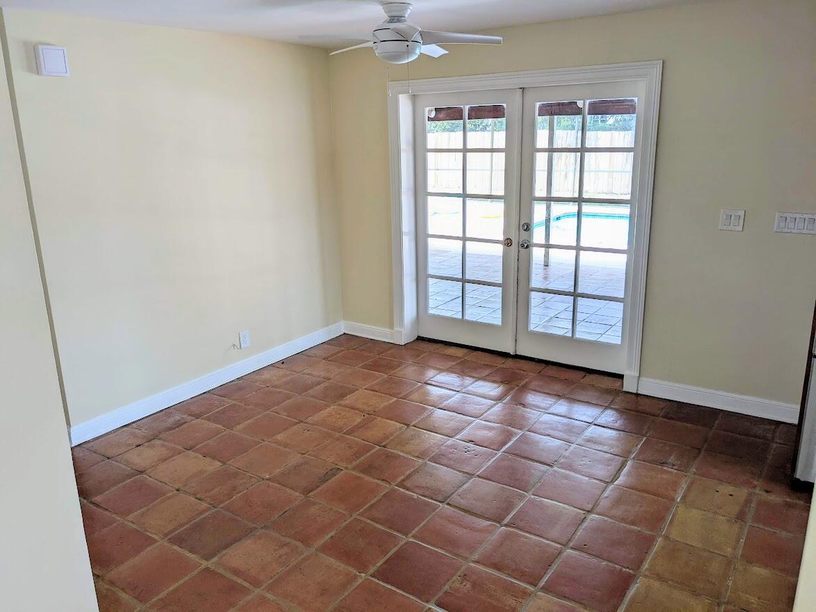 VARSITY HEIGHTS - Residential