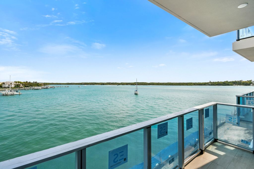 Photo of 12450 SE Crystal Cove Place #6, Jupiter, FL 33469 (MLS # B26024566)