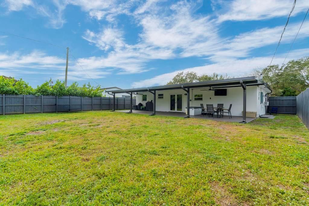 Photo of 5070 SW 94 Terrace, Cooper City, FL 33328 (MLS # F10549159)