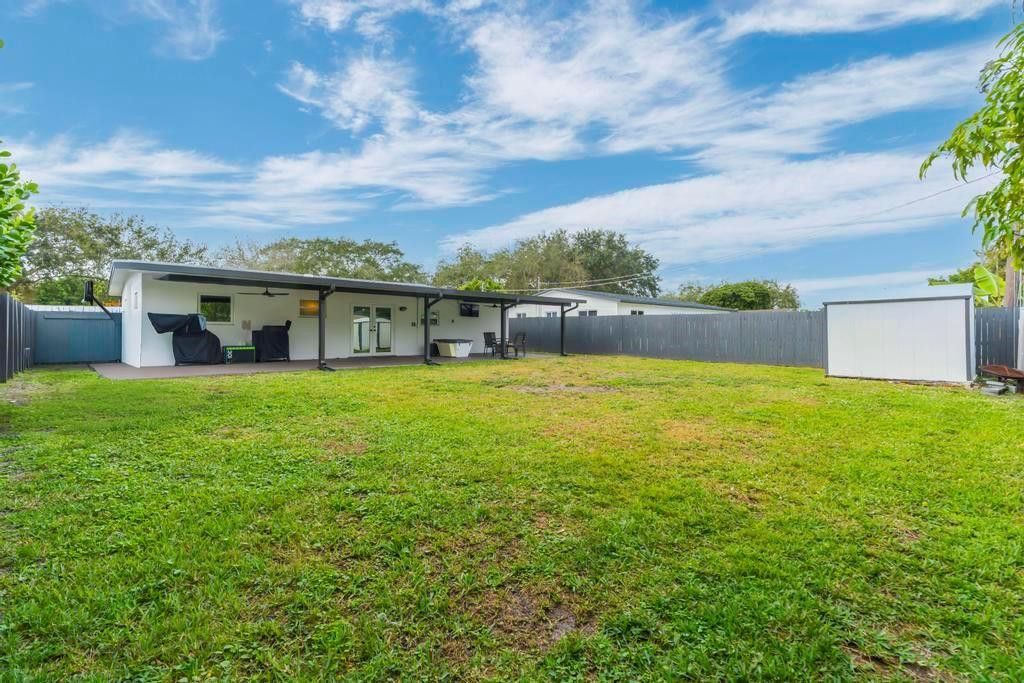 Photo of 5070 SW 94 Terrace, Cooper City, FL 33328 (MLS # F10549159)