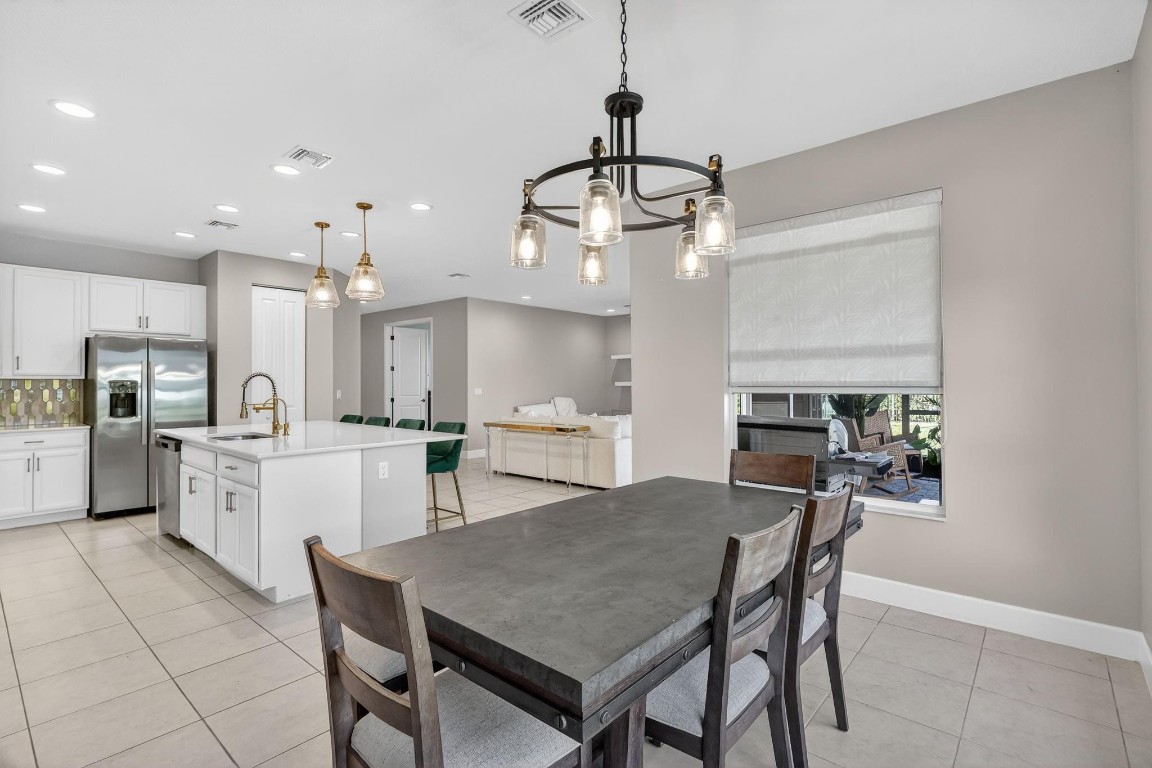 Valencia Grove - Residential