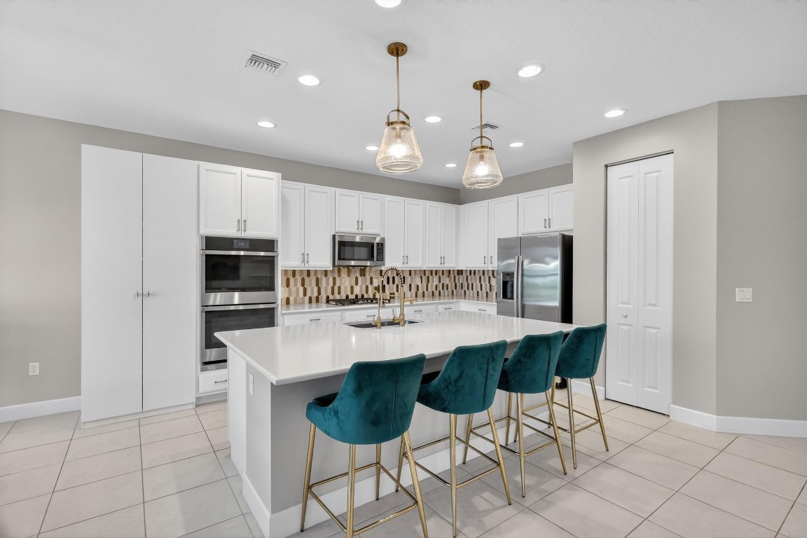 Valencia Grove - Residential