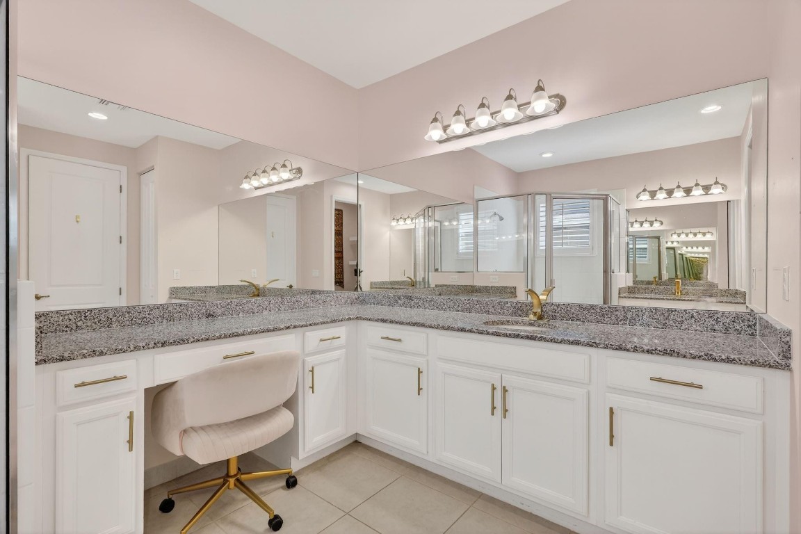 Valencia Grove - Residential