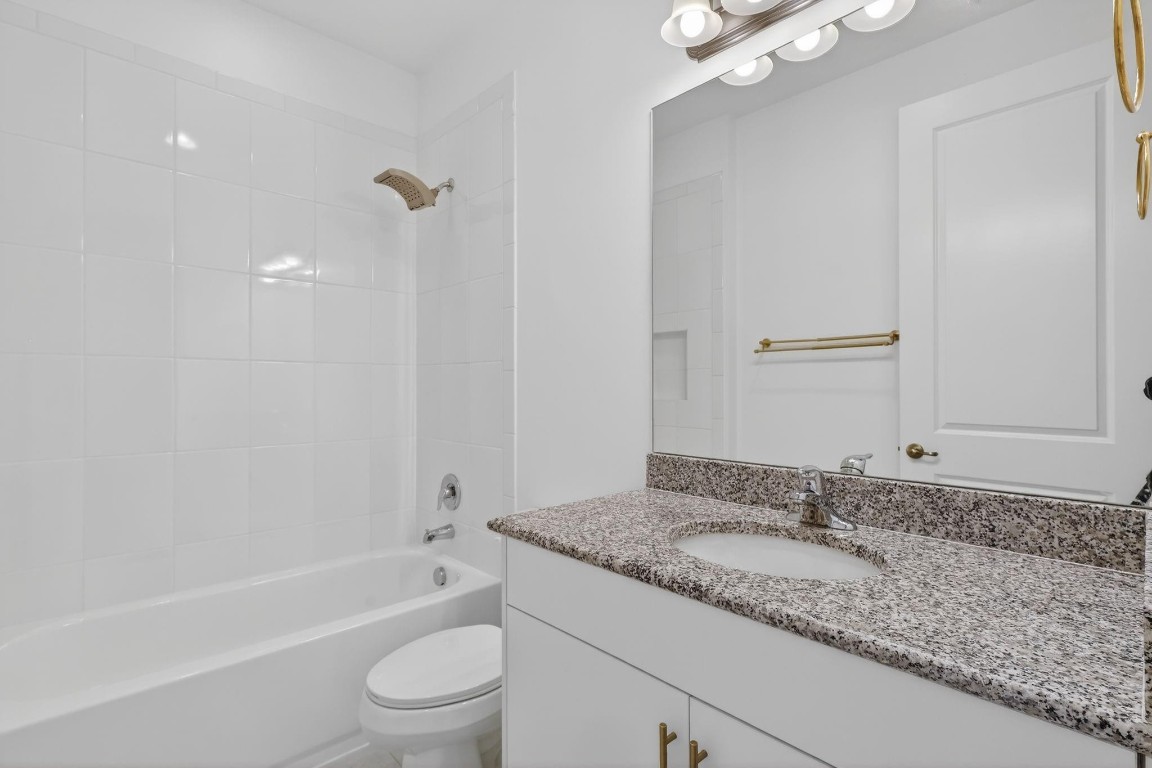 Valencia Grove - Residential