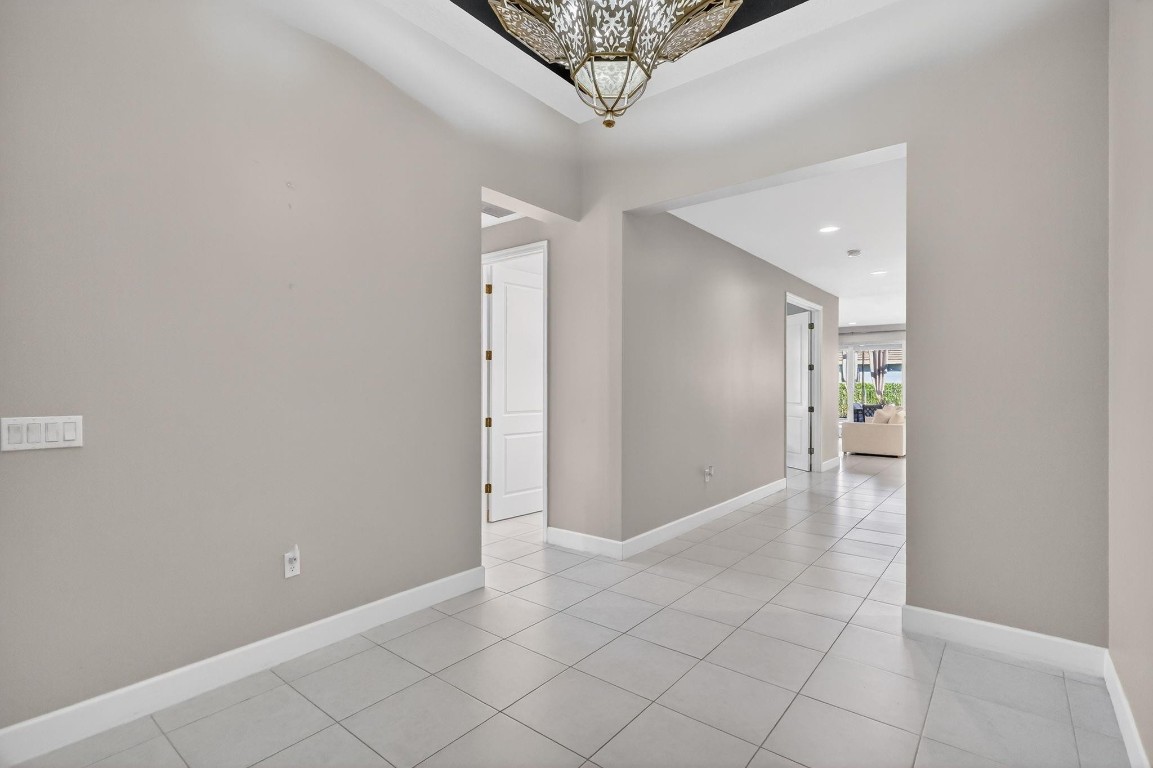 Valencia Grove - Residential