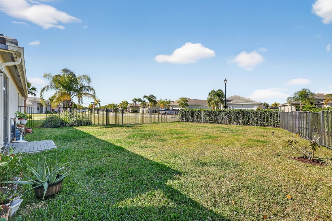 Valencia Grove - Residential