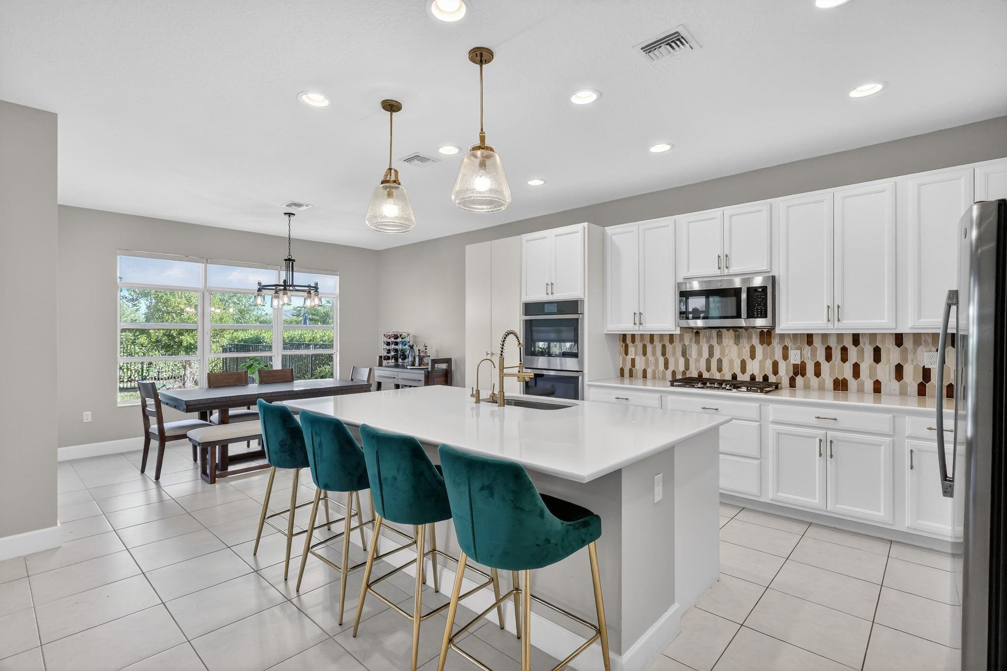 Valencia Grove - Residential