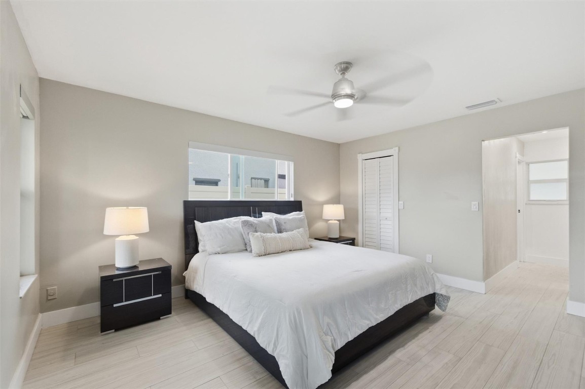 Rolling Hills Lake Estate - Residential